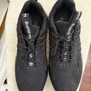 Men's Black Support Sneakers Size 11
